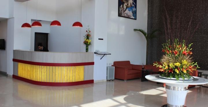 Xenious World Square Hotel Ghaziabad Eksteriør bilde