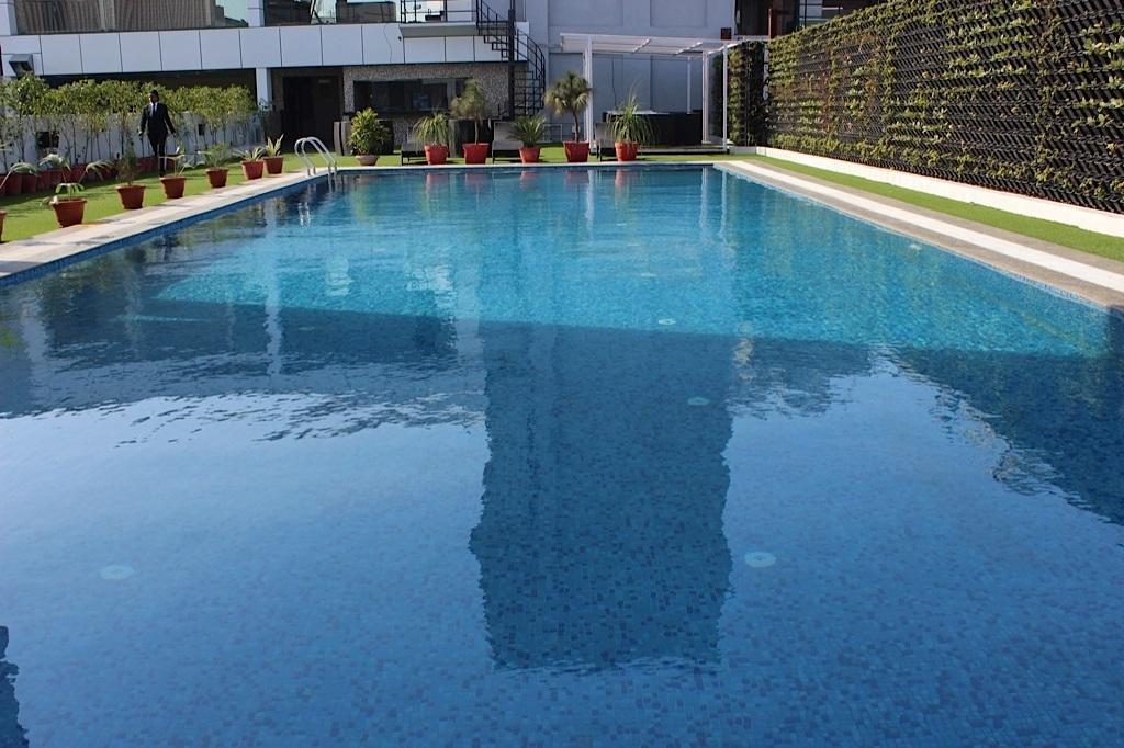 Xenious World Square Hotel Ghaziabad Eksteriør bilde