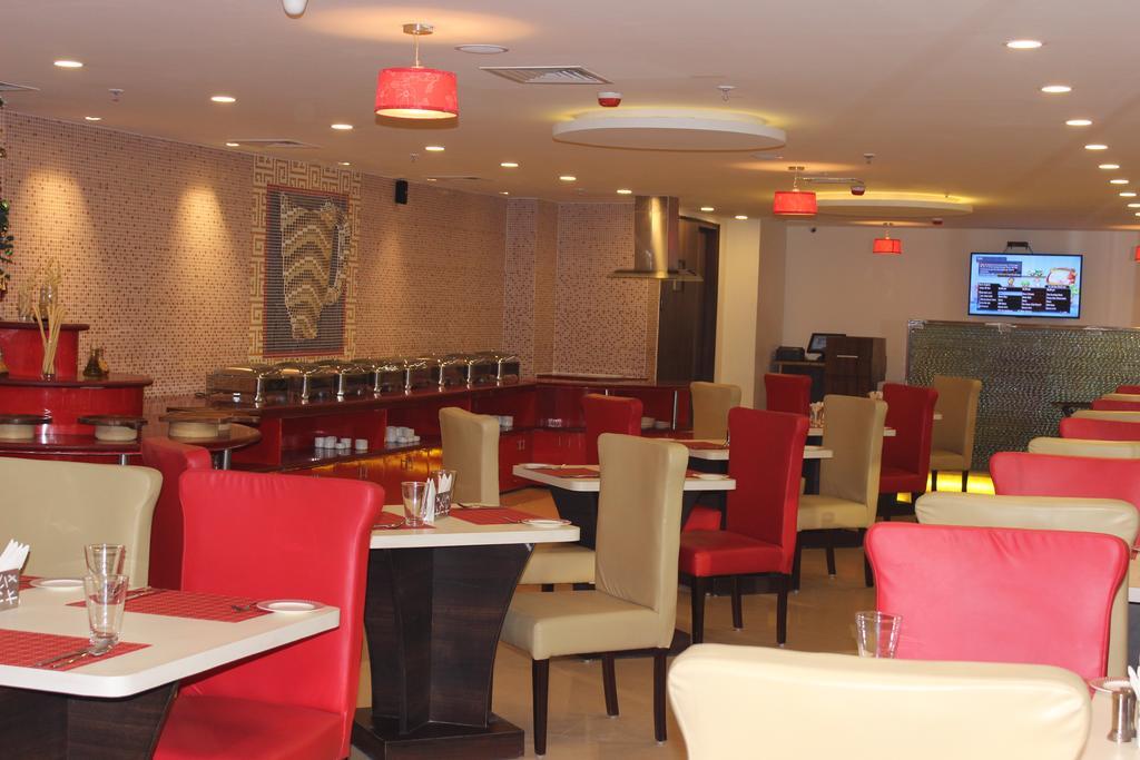 Xenious World Square Hotel Ghaziabad Eksteriør bilde