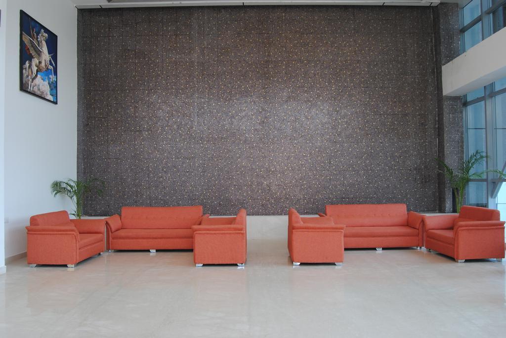 Xenious World Square Hotel Ghaziabad Eksteriør bilde